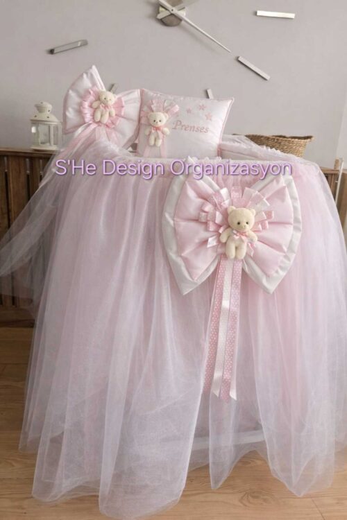 HASTANE KÜVÖZ ETEĞİ/BEŞİK SÜSLEME/AYAK UCU FİYONK/ANNE YATAK UCU FİYONK/TAKI YASTIĞI