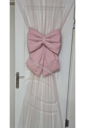 NAKIŞ İSİM İŞLEMELİ FİYONK KAPI SÜSÜ KIZ BEBEK