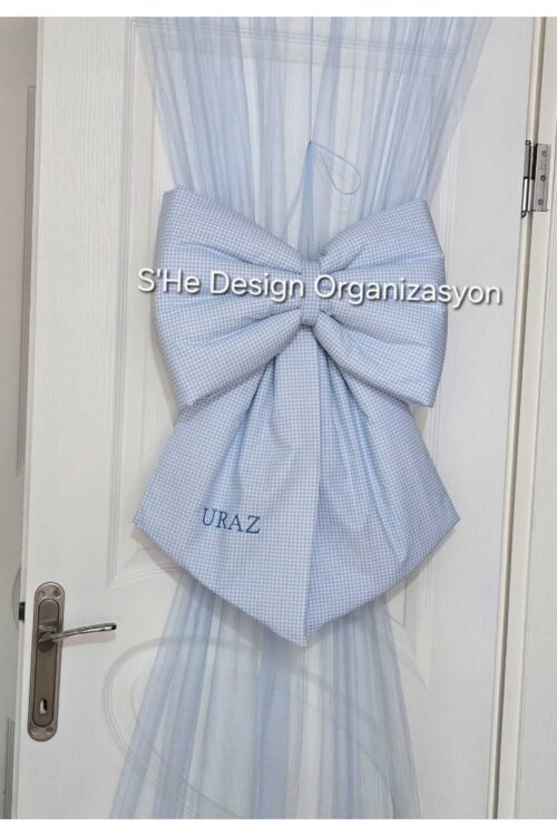 NAKIŞ İSİM İŞLEMELİ FİYONK KAPI SÜSÜ mavi