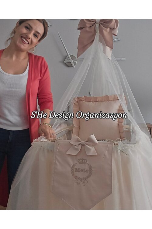 Hastane Odası Cibinlikli Nakış Işlemeli Beşik Süsleme Seti Krem/fildişi