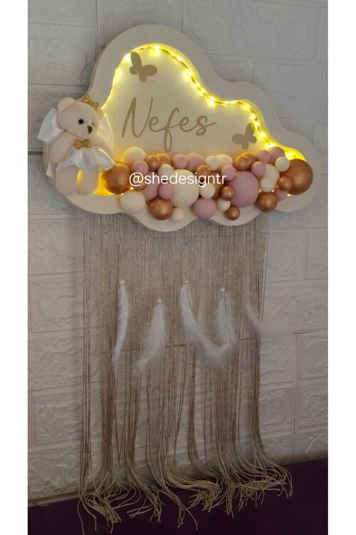 Bebek İsmine Özel Hazırlanan Ledli Bulut Kapı Süsü ve Takı Yastığı Pudra Krem