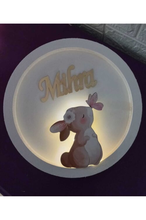 İsme Özel  Hazırlanan Tavşanlı Ledli Hastane Beyaz Yuvarlak Ahşap Kapı Süsü