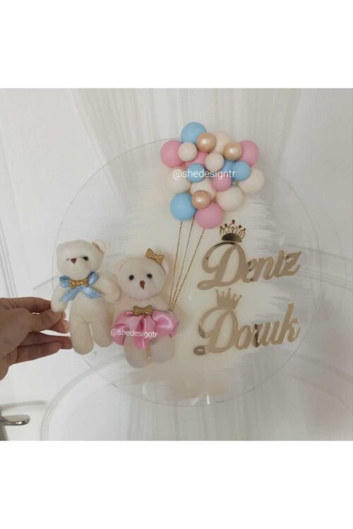 İKİZ BEBEK İSMİNE ÖZEL PLEKSİ KAPI SÜSÜ